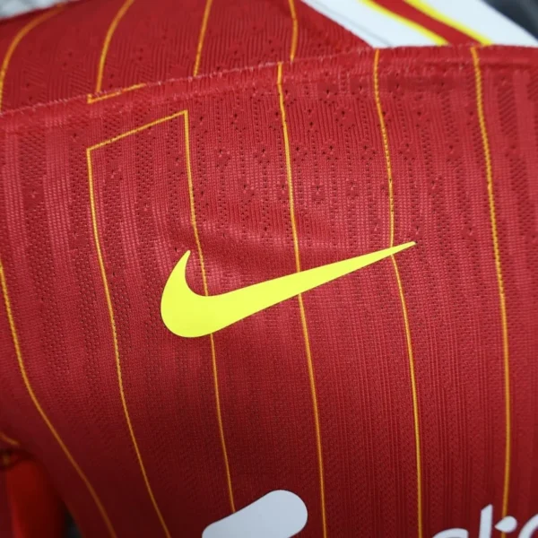 24-25 Player Version Long Sleeve Liverpool Home Football Shirt - Image 3