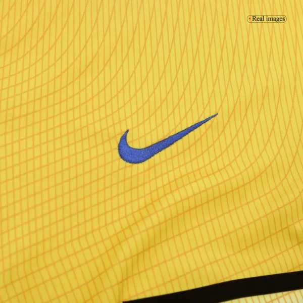2002/03 Inter Milan Retro Jersey Third Away - Image 5