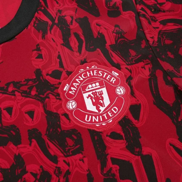 2023/24 Manchester United Pre-Match Vest Jersey Red - Image 3