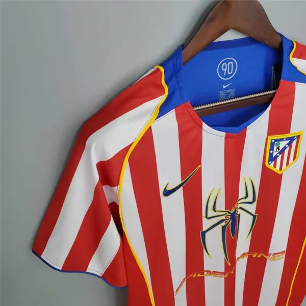 2004/05 Atletico Madrid Retro Jersey Home - Image 8