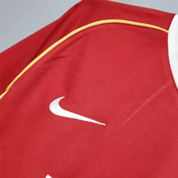 2006/07 Manchester United Retro Jersey Home - Image 4