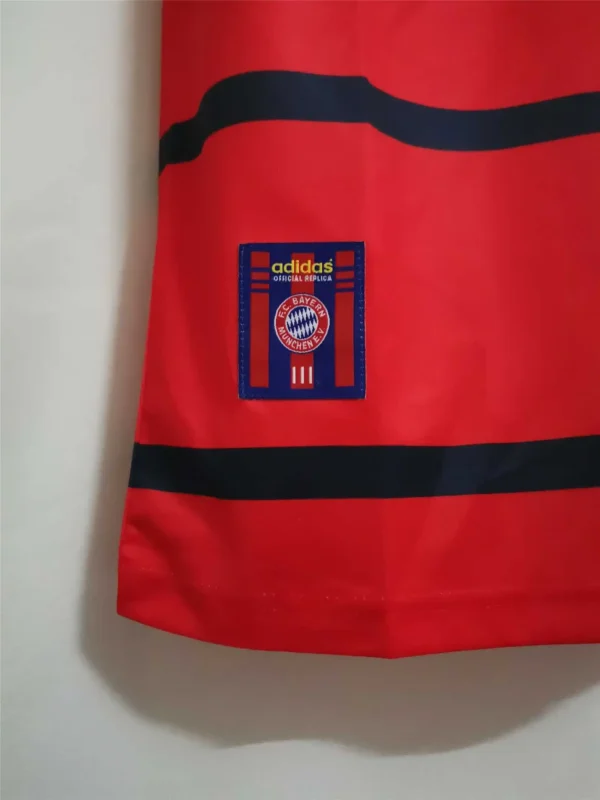98-00 Bayern Munich Retro Jersey Away - Image 6