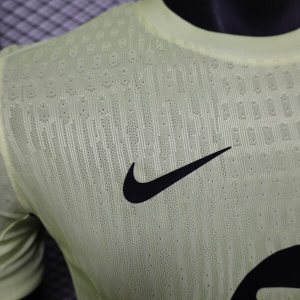 2025/26 Barcelona Special Edition Football Shirt - Image 5