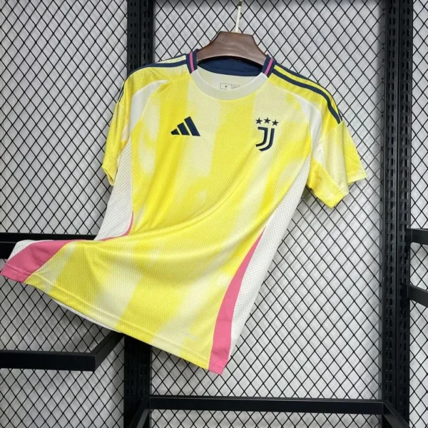 Juventus Away Kit(Jersey+Shorts) 2024-25 - Image 9