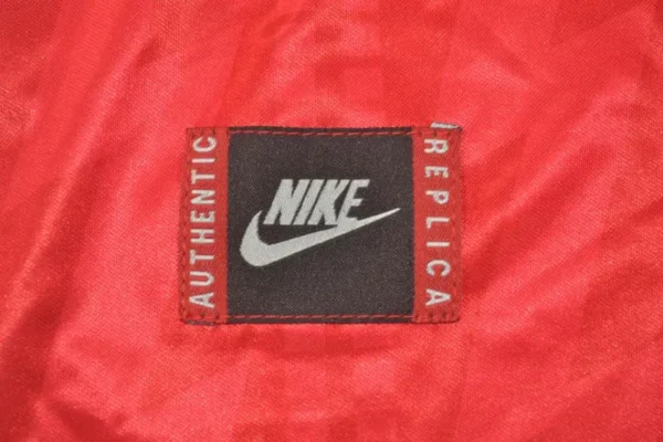 94 Arsenal Bergkamp #10 Jersey Home Replica - Image 7