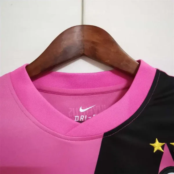 2011-12  Juventus Retro Jersey Away - Image 7
