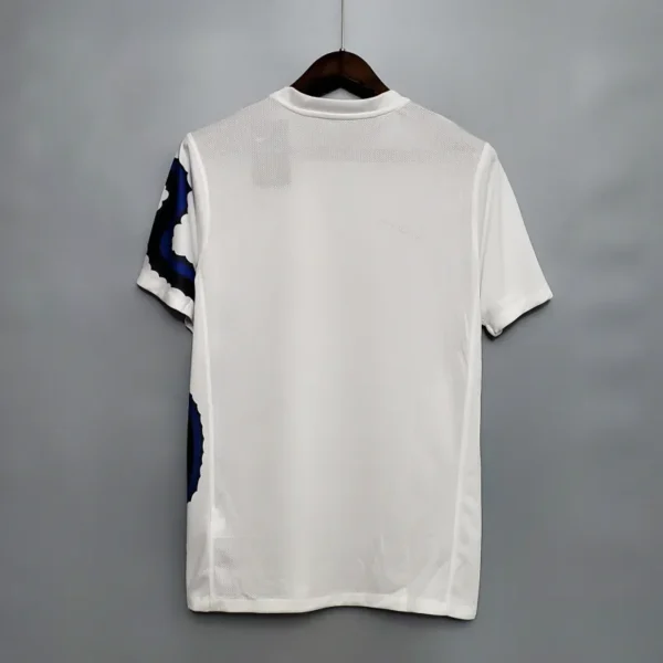 2010/11 Inter Milan Retro Jersey Away - Image 8