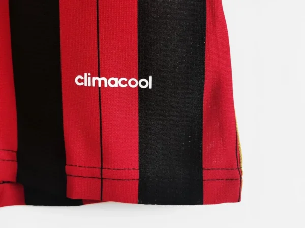 13-14 AC Milan Retro Jersey Home - Image 7
