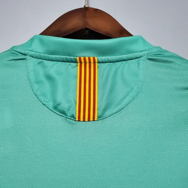 10-11 Barcelona Home Retro Jersey - Image 5