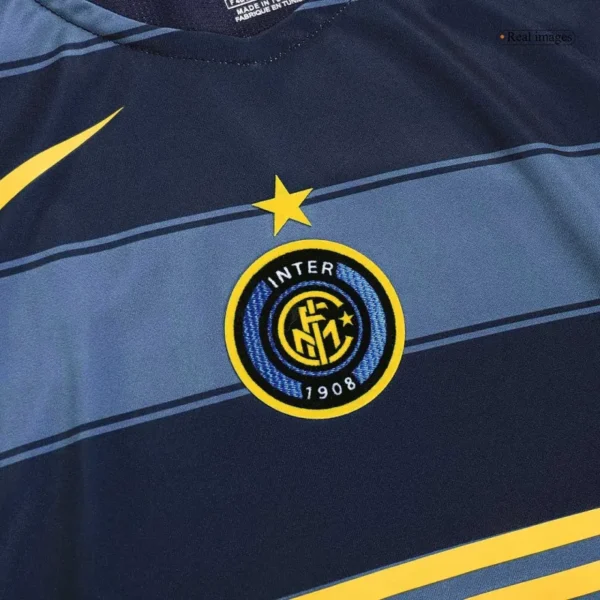 2004/05 Inter Milan Retro Away Jersey - Image 5