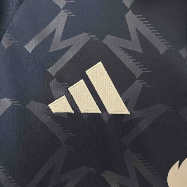 Manchester United Away Jersey 2024-25 - Image 4