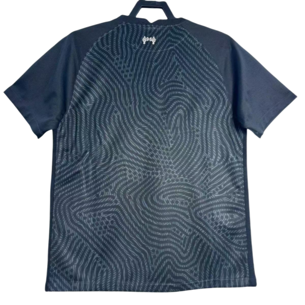 Liverpool Retro  Goalkeeper Football Shirt 2020/2021 - Image 2