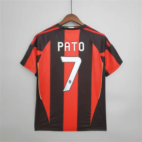 2010/11 AC Milan Retro Jersey Home - Image 10