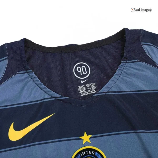 2004/05 Inter Milan Retro Away Jersey - Image 7