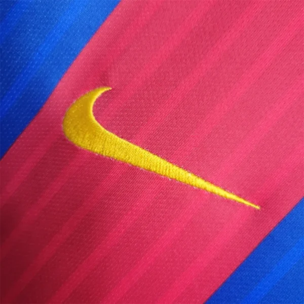 2016-17 Barcelona Home Retro Jersey - Image 4