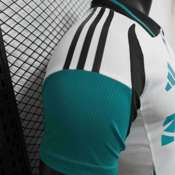 2024/25 Newcastle United Third Jersey Player Version - Image 5