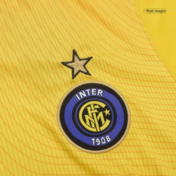 2002/03 Inter Milan Retro Jersey Third Away - Image 3