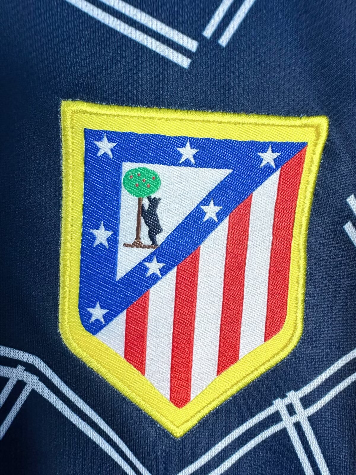 Nike Atletico Madrid Retro Away Soccer Jersey Long Sleeve 2004-05 - Image 3