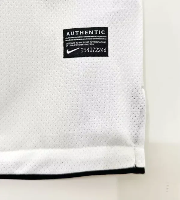 2010/11 Manchester United Retro Jersey Away - Image 9