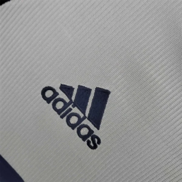 98-99 Bayern Munich Retro Jersey Away - Image 3