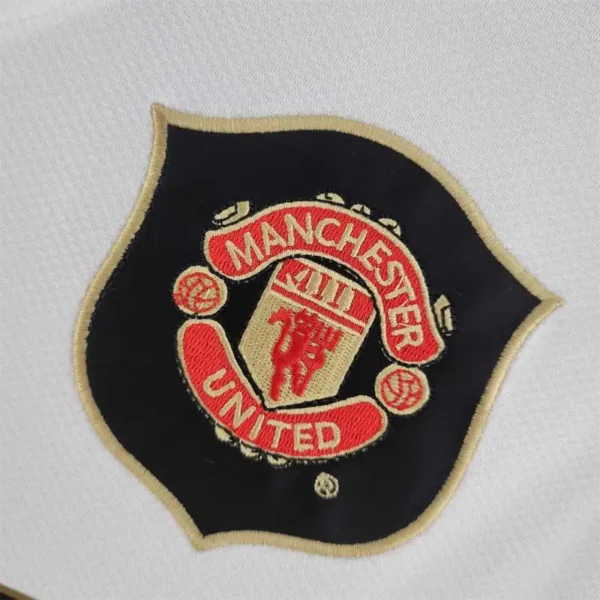 2006/07 Manchester United Retro Jersey Away - Image 4