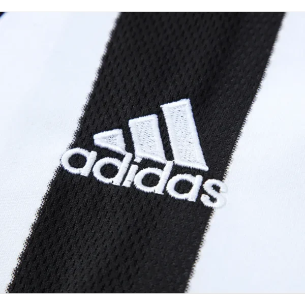 2003/04 Newcastle Retro Long Sleeve Jersey Home - Image 3