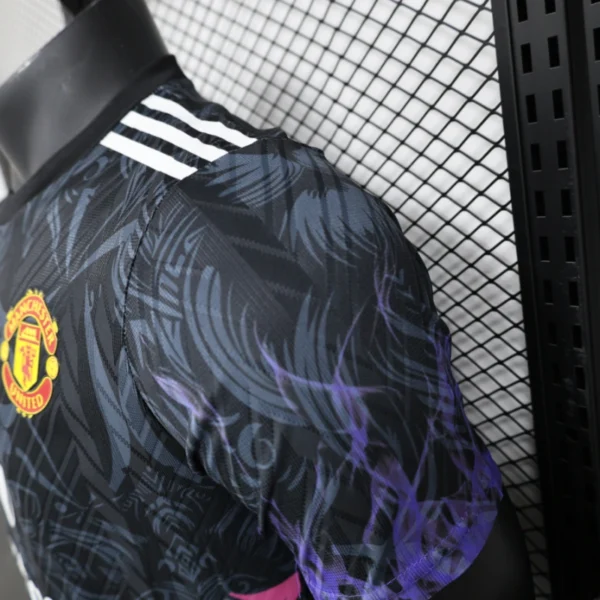 24-25 Manchester United Special Player Version Soccer Jerseys - Image 7