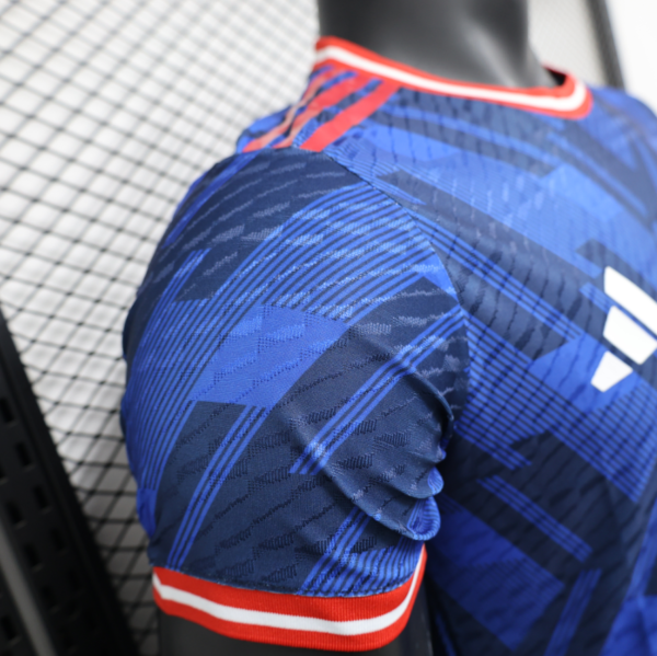 2025-26 Manchester United Special Player Edition football jersey - Image 7