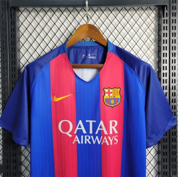 2016-17 Barcelona Home Retro Jersey - Image 9