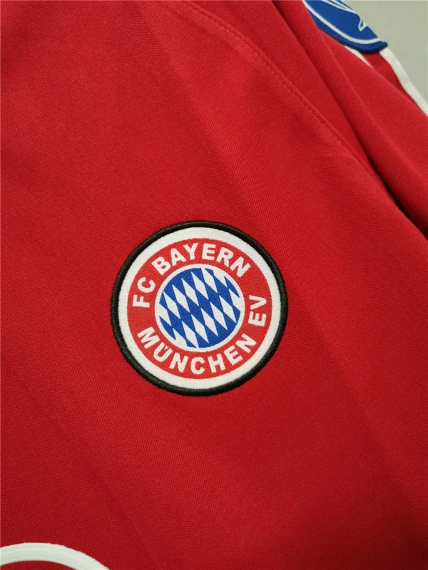 01-02 Bayern Munich Retro Jersey Home UCL - Image 5