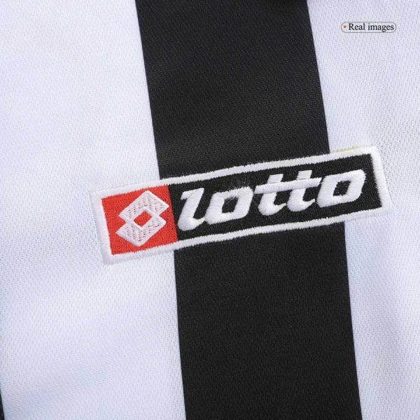2001-02  Juventus Retro Jersey Home - Image 5