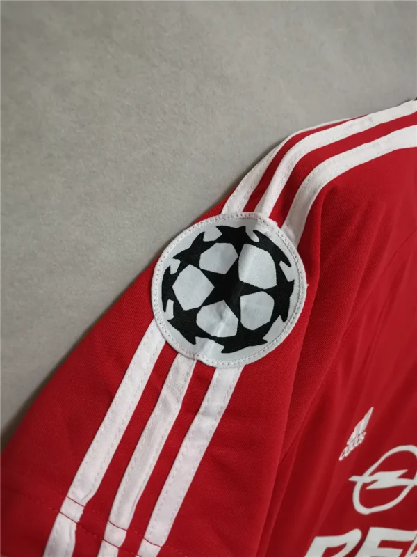 01-02 Bayern Munich Retro Jersey Home UCL - Image 6