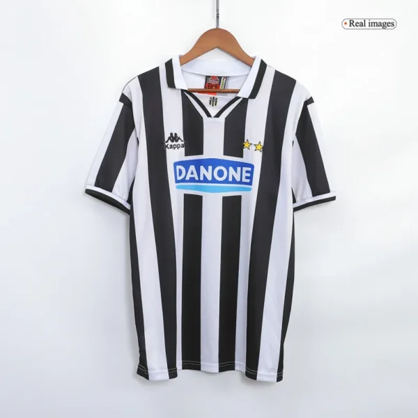 1994-95  Juventus Retro Jersey Home - Image 8