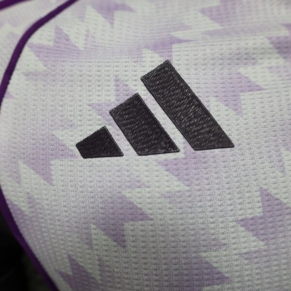2025/26 Manchester United Away Jersey Player Version - Image 5