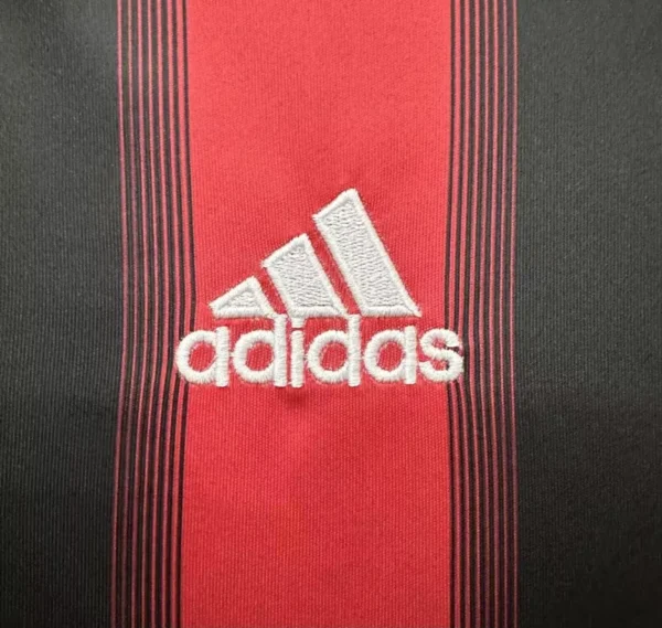 2004/05 AC Milan Retro Jersey Home - Image 5