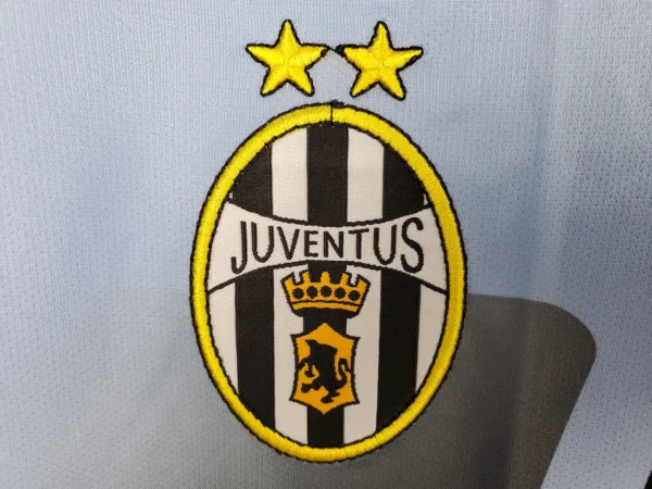 2002-03  Juventus Retro Jersey Goalkeeper Grey - Image 3