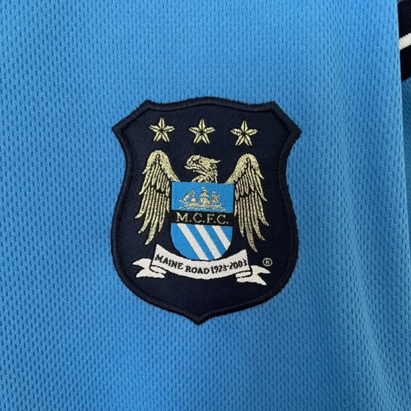 Manchester City Retro Home Jersey 2001/02 - Image 4