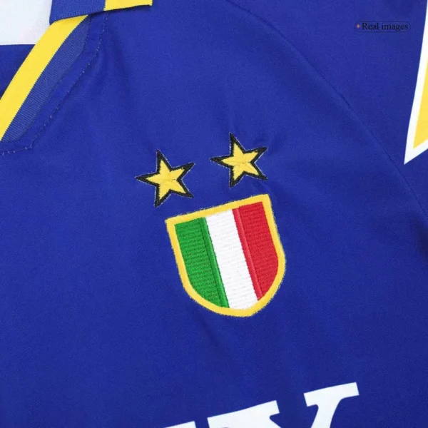 1995-96  Juventus Retro Long Sleeve Jersey Away - Image 3