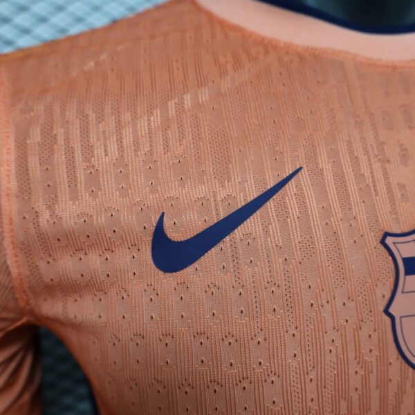 2025/26 Barcelona Players' Special Orange Football Shirt - Image 4