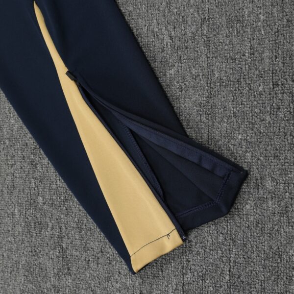 2024-25 Barcelona Zipper Sweatshirt Kit(Top+Pants) White - Image 10