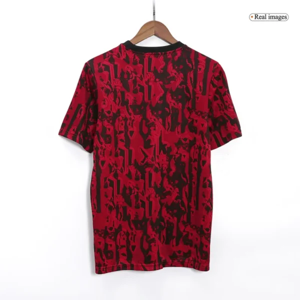 2023/24 Manchester United Pre-Match Jersey - Image 4