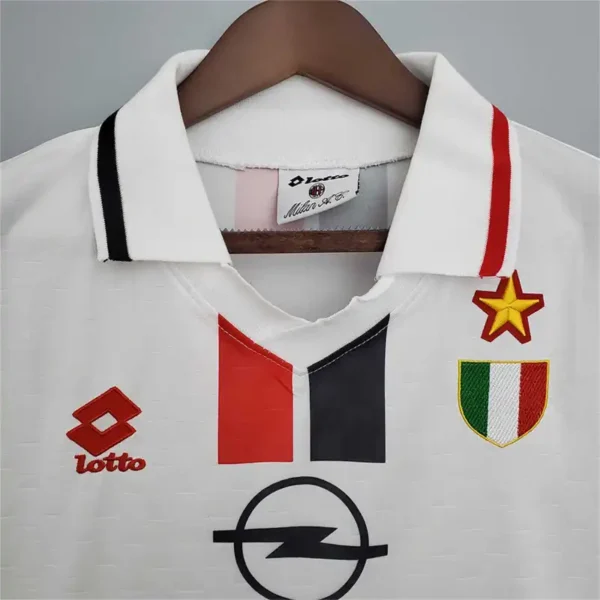 1996/97 AC Milan BAGGIO #18 Retro Jersey Away Replica - Image 4