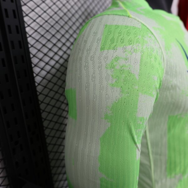 2024/25 Barcelona Home Jersey Long Sleeve Player Version - Image 6