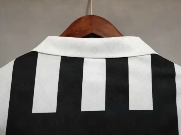 1992--94  Juventus Retro Jersey Home - Image 7