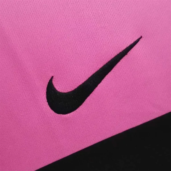 2011-12  Juventus Retro Jersey Away - Image 6