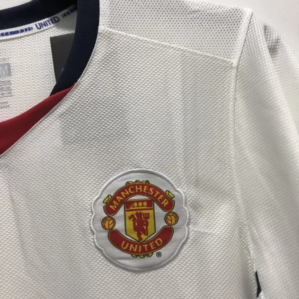 2008/09 Manchester United Retro Jersey Away - Image 4