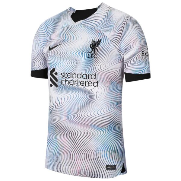 LIVERPOOL AID 2022 2023 CHILDREN'S KIT - Image 2