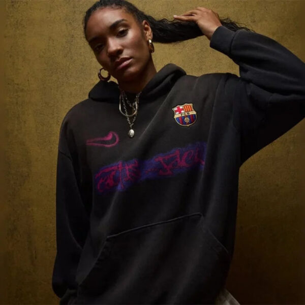 Travis Scott Barcelona Hoodie Unisex - Image 4