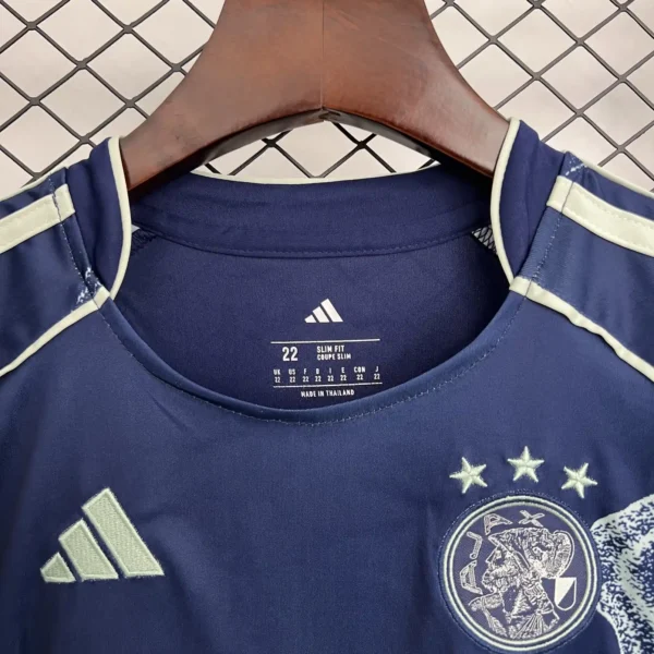 25/26 Kids Ajax away - Image 7