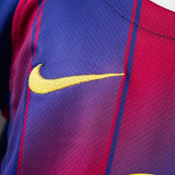 2526 kids Barcelona home - Image 10